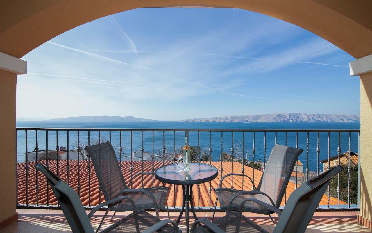 Apartments Lucia Senj Zengg Kültér fotó