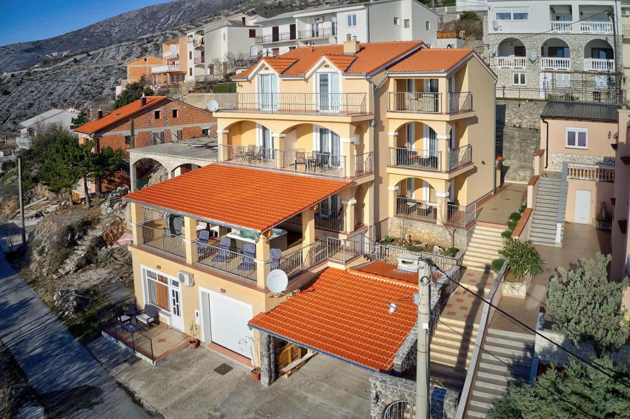 Apartments Lucia Senj Zengg Kültér fotó